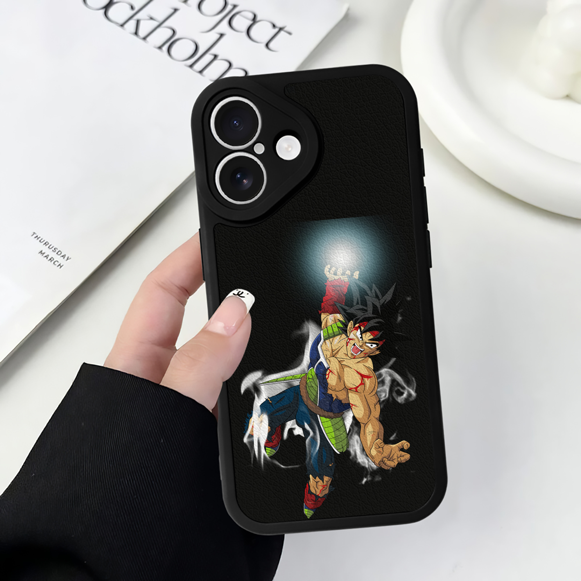 （画像用） ドラゴンボール バーダック DRAGON BALL Burdock 【iPhone 16シリーズ対応】シリコンスマホケース（レザー調） 材質：シリコン